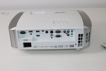 Beamer ACER H7550BD